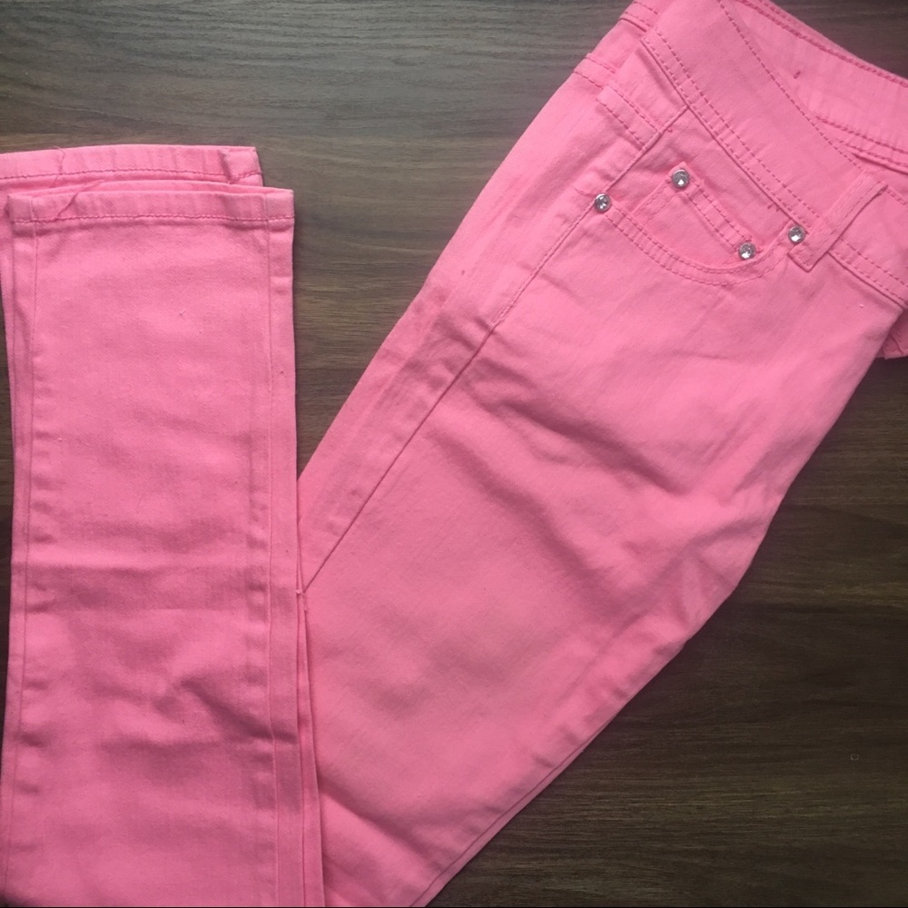 Pink Pants! - Picture 5 of 6